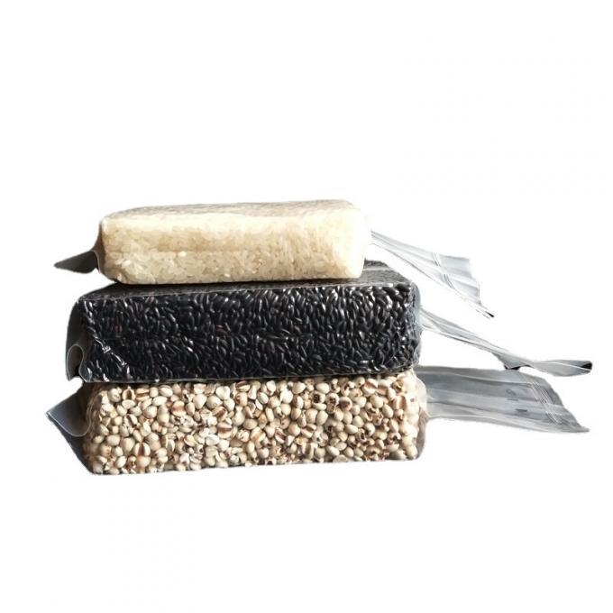 Persönlich angepasste transparente Vakuumtasche mit verschiedenem Korndruck, recycelbare Offsetoberfläche für Lebensmittelindustrie 3