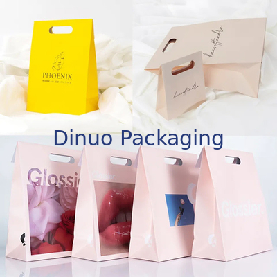 Bekleidung Verpackung Die Cut Handle Einkauf Kraftpapiertasche kundenspezifische gelbe Geschenktaschen