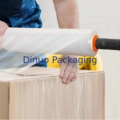 LLDPE-Rot-Stretch- und Schrumpffilm 0,012 mm mit Kunststoffgriff