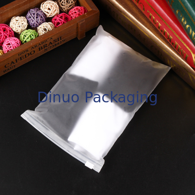 Individuell gefertigte Verpackungstüten für Kleider