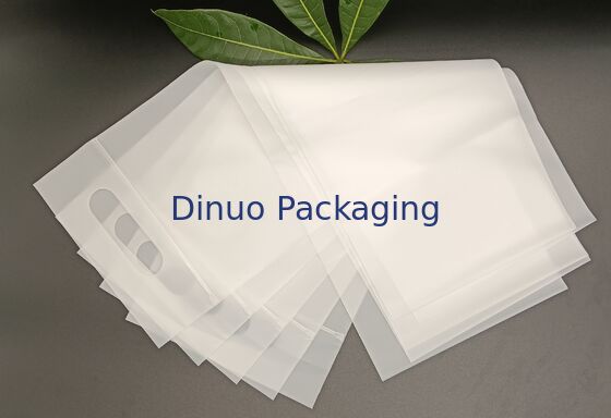 Moisture-Proof and Durable Frosted CPE Resealable Zipper Bags With Handle For Food And Small Items