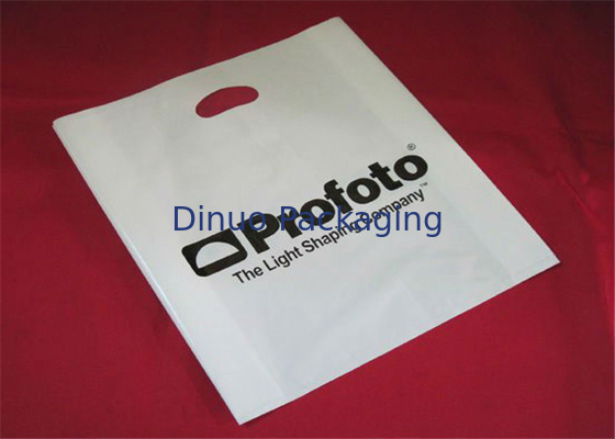 Materielle Kleidungs-Kunststoffgehäuse-Taschen LDPE mit Griff-kundenspezifischem Logo gedruckt
