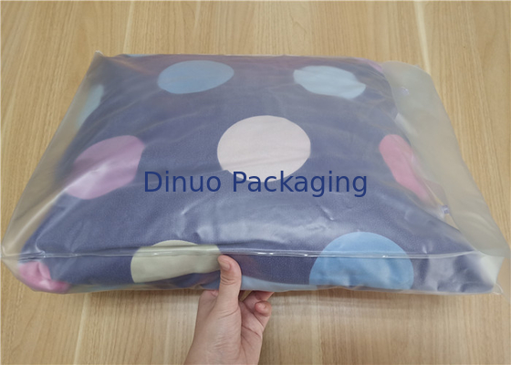 Klare Verpackentaschen PVCs mit Knopf für Kissen und vier Stück-Klagen-Paket