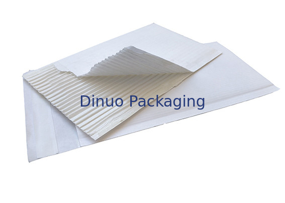 Kundengebundene gewölbte Umschläge Logo-Kraftpapiers 150*220mm für Geschenke